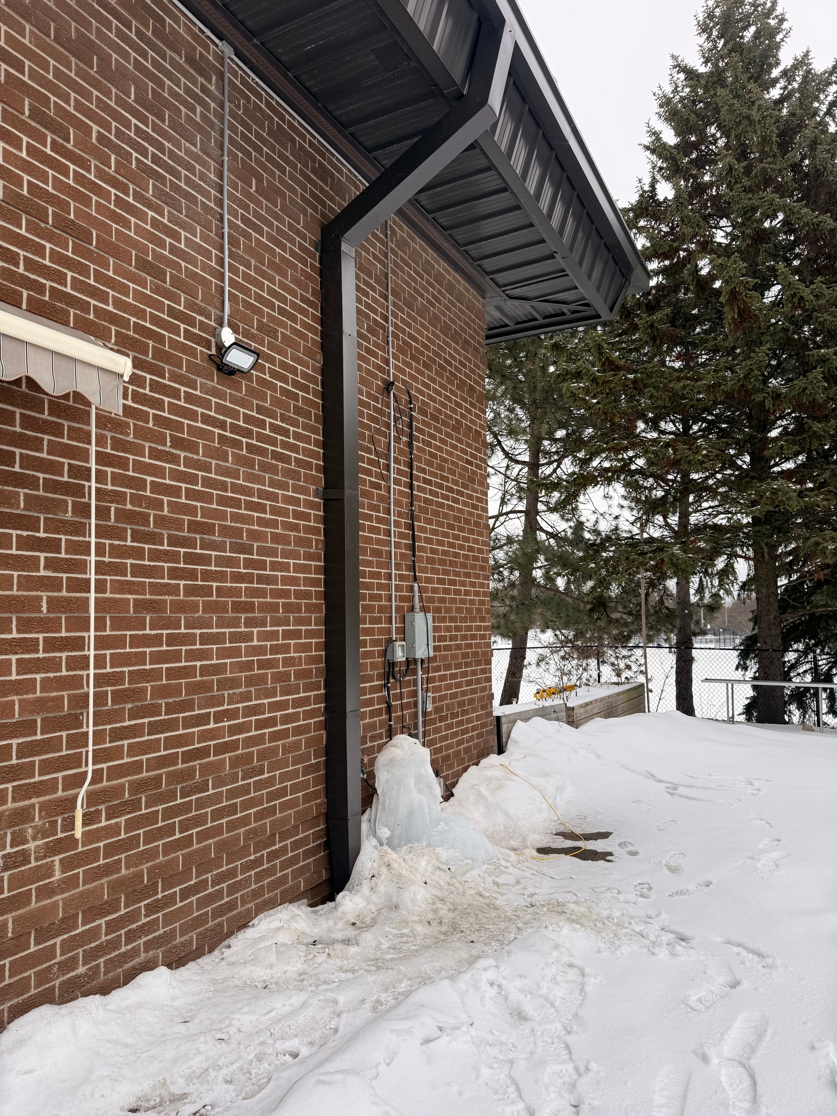 Eavestrough & Downpipe — City of Vaughan Skate Pad — Primus Sheet Metal Corp. GTA